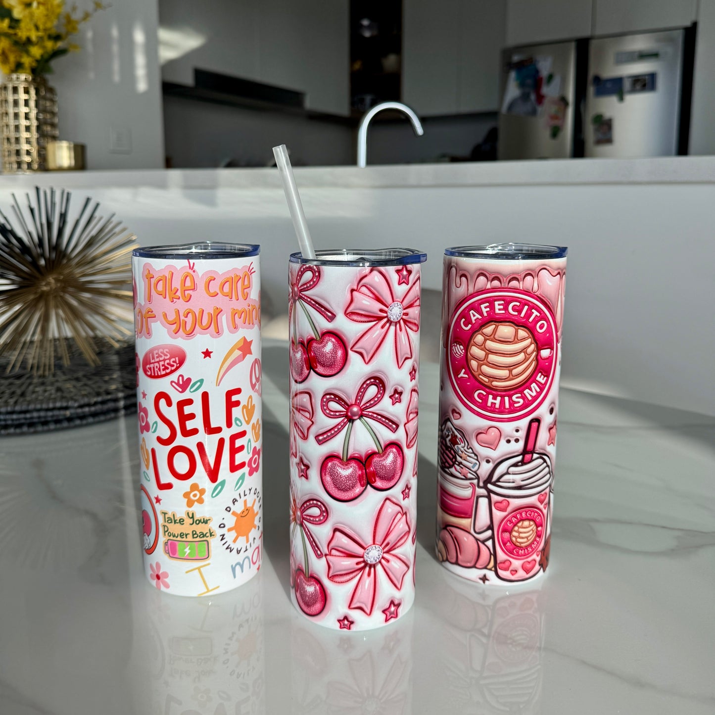 Cafecito y Chisme Tumbler