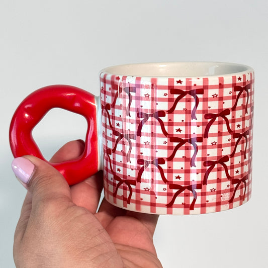Checkered Bows | Printed Cute Handle Mug